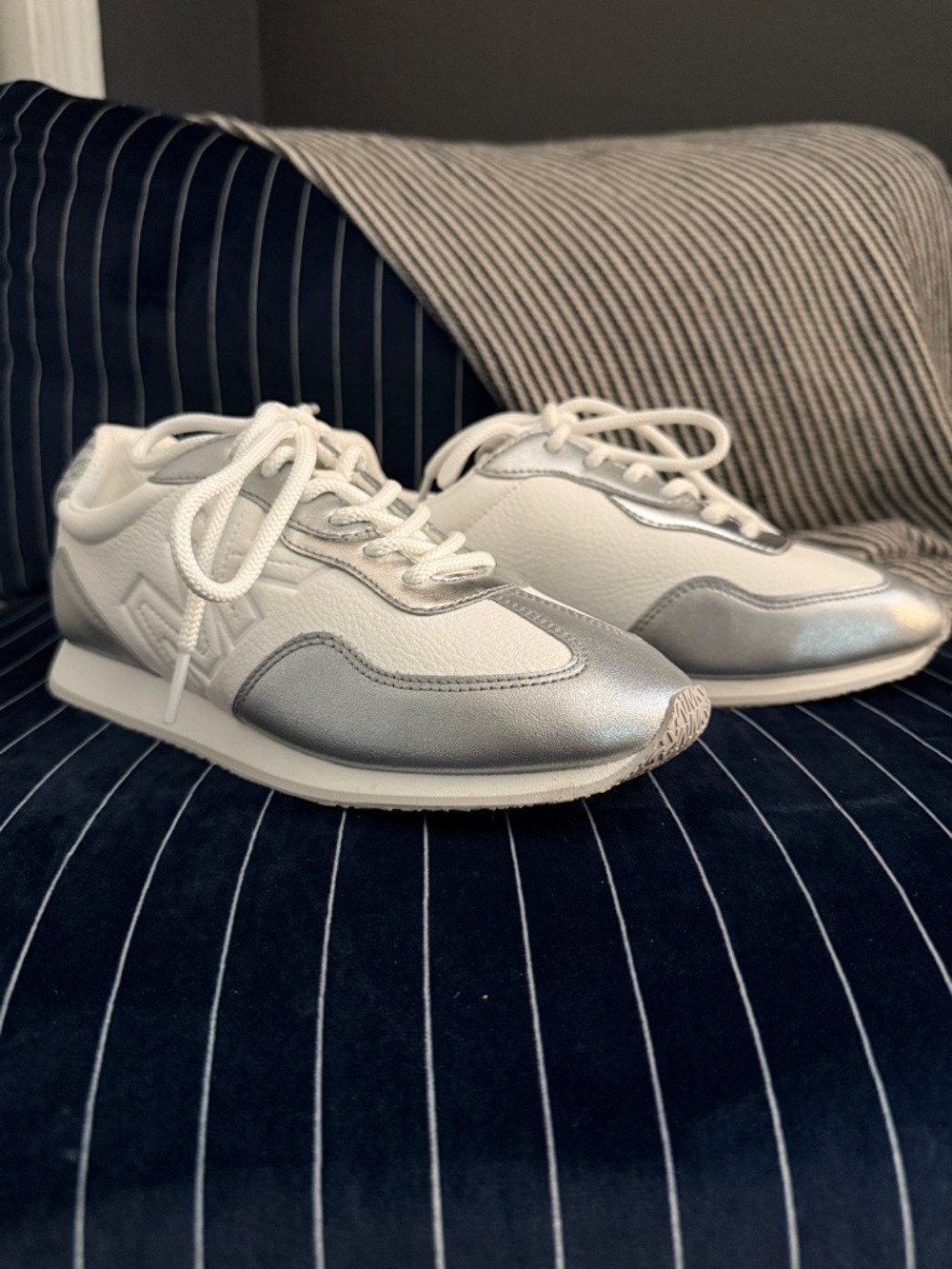 MICHAEL Michael Kors White and Silver Leather Runner Sneakers